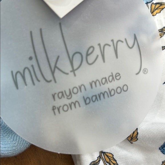 Milkberry Baby Floral Outfit Set - Picture 9 of 10